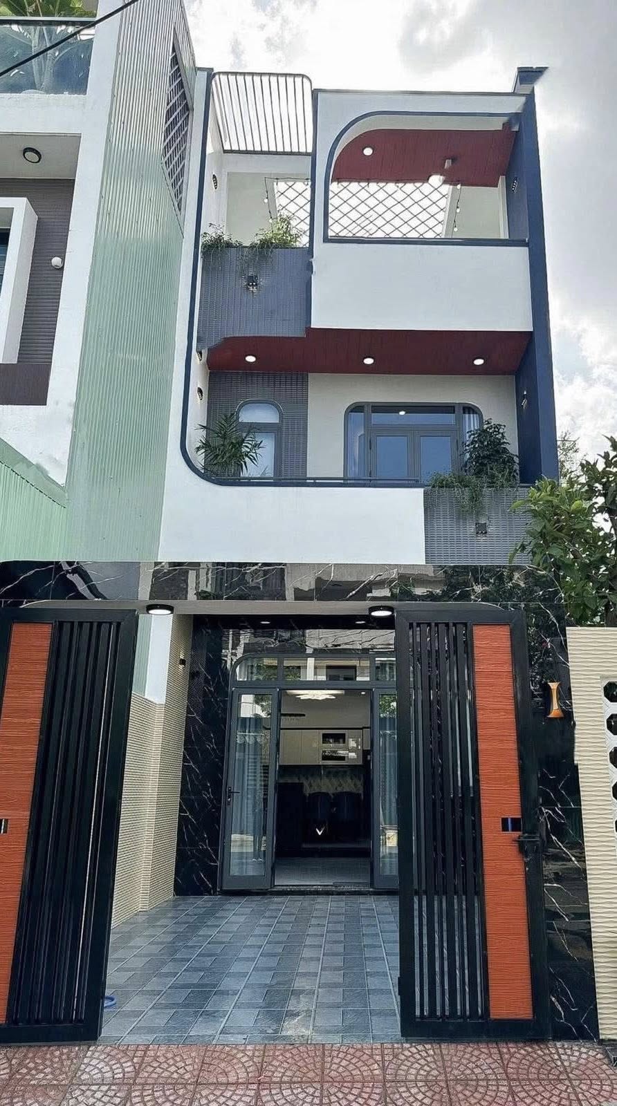 NHÀ MỚI 100% – SHR – 1 TRỆT 1 LẦU – GIÁ 2 TỶ 3 – GẦN CHỢ LONG TRẠCH